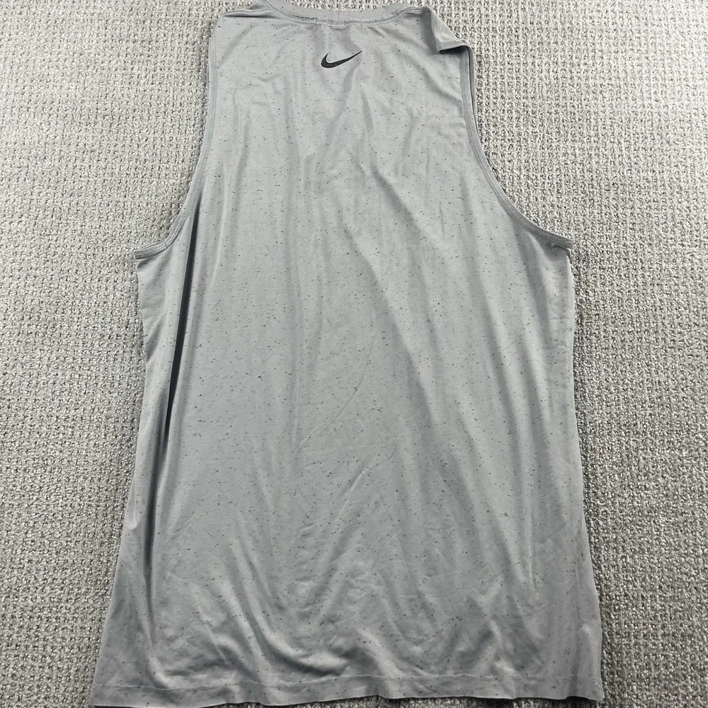Nike Men's Dri-Fit Yoga Tank Top Shirt Size Medium Speckled Lot Of 2